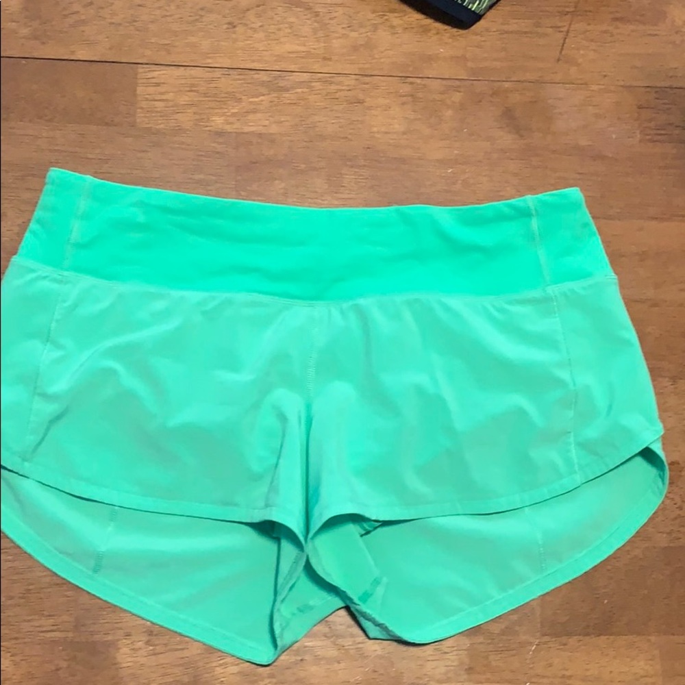 Lulu lemon running shorts